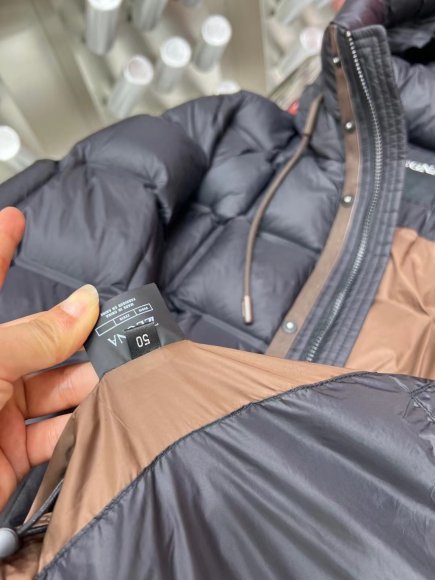 Ermenegildo Zegna - Мужская куртка пуховик SAD_3011EZ3 Ermenegildo Zegna - Мужская куртка пуховик SAD_3011EZ3