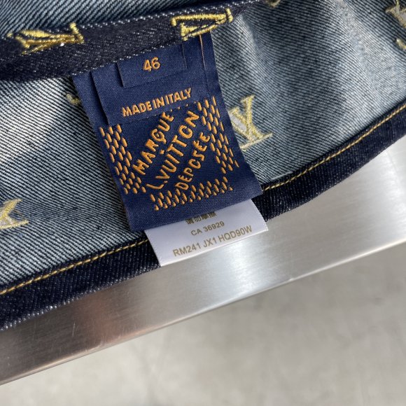 Louis Vuitton Signature - Мужская джинсовая рубашка TJ_1303LV7