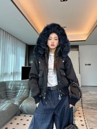 Chanel - Женская куртка пуховик FY_2812CH3 Chanel - Женская куртка пуховик FY_2812CH3