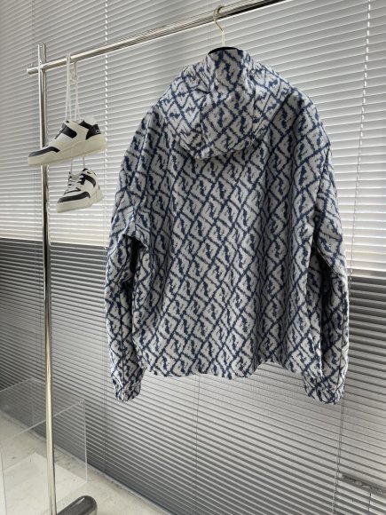 Fendi - Мужская куртка ветровка TJ_1303FE8 Fendi - Мужская куртка ветровка TJ_1303FE8