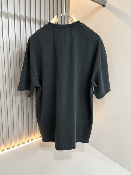 Fendi - Мужской костюм футболка шорты DF_2407FE7 Fendi - Мужской костюм футболка шорты DF_2407FE7