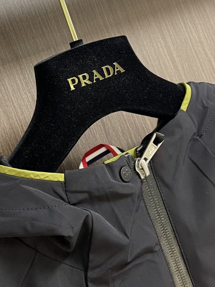 Moncler - Мужская куртка ветровка DZ_0908MO6 Moncler - Мужская куртка ветровка DZ_0908MO6