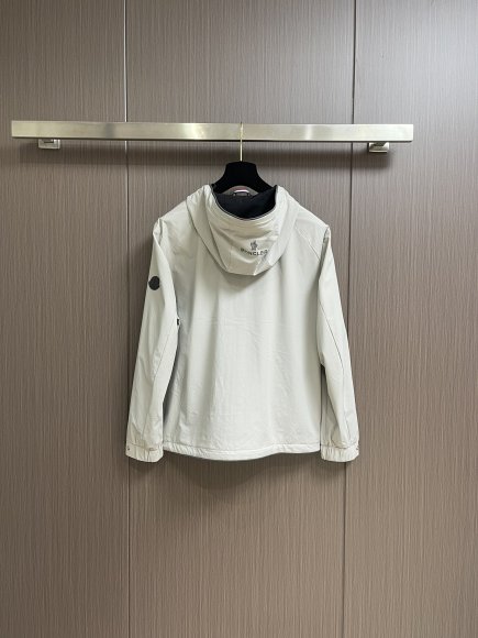 Moncler - Мужская куртка ветровка DZ_0908MO6 Moncler - Мужская куртка ветровка DZ_0908MO6