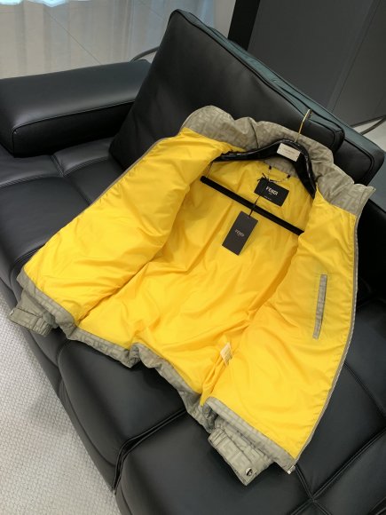 Fendi - Мужская куртка пуховик TI_2910FE1 Fendi - Мужская куртка пуховик TI_2910FE1