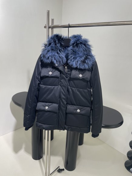 Chanel - Женская куртка пуховик FY_2812CH4 Chanel - Женская куртка пуховик FY_2812CH4