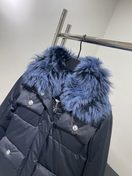 Chanel - Женская куртка пуховик FY_2812CH4 Chanel - Женская куртка пуховик FY_2812CH4