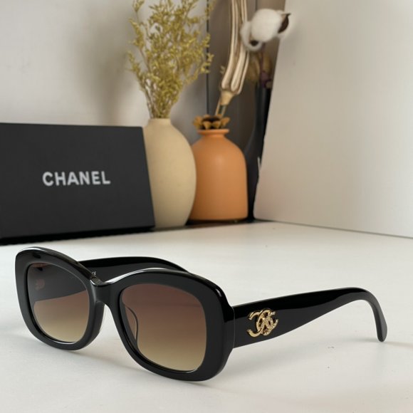 Chanel - Солнцезащитные очки K2_2402CH5 Chanel - Солнцезащитные очки K2_2402CH5