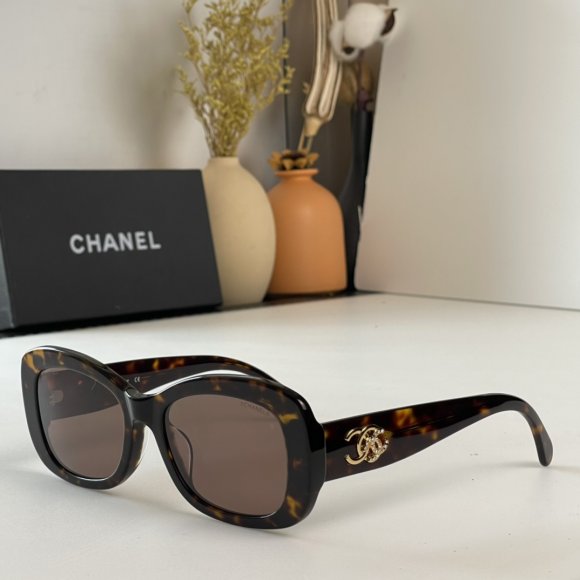 Chanel - Солнцезащитные очки K2_2402CH5 Chanel - Солнцезащитные очки K2_2402CH5