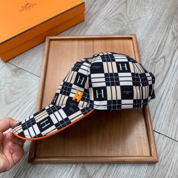 Hermes - Бейсболка кепка AO_1904HE20 Hermes - Бейсболка кепка AO_1904HE20