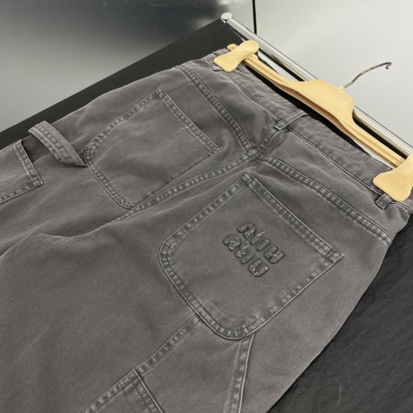 Miu Miu - Женские штаны джинсы FY_2812MI5 Miu Miu - Женские штаны джинсы FY_2812MI5