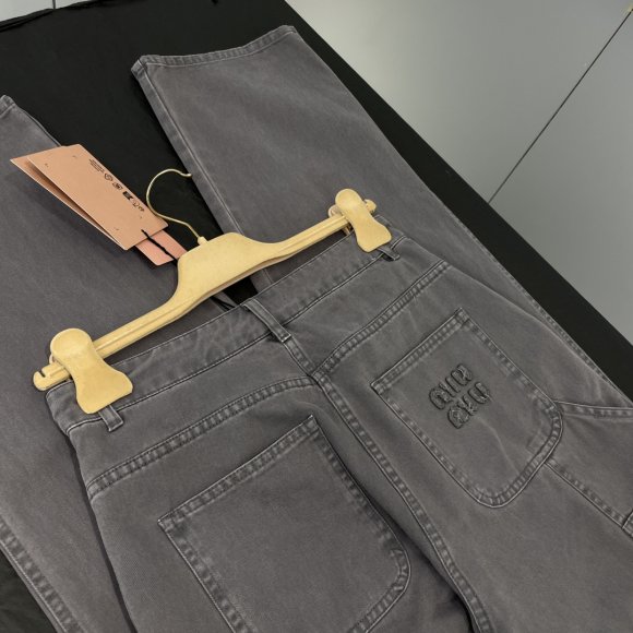 Miu Miu - Женские штаны джинсы FY_2812MI5 Miu Miu - Женские штаны джинсы FY_2812MI5