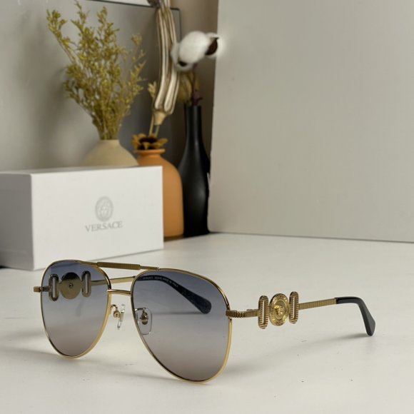 Versace - Солнцезащитные очки K2_2402VE6 Versace - Солнцезащитные очки K2_2402VE6