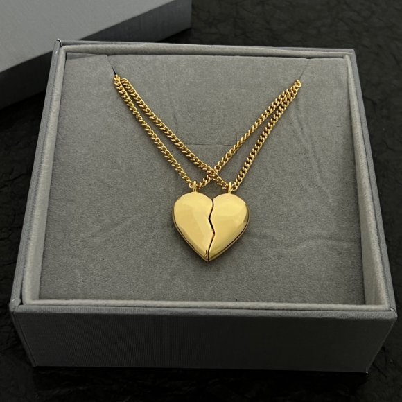 Balenciaga Lovelock - Колье подвеска ERA_2610BA2 Balenciaga Lovelock - Колье подвеска ERA_2610BA2