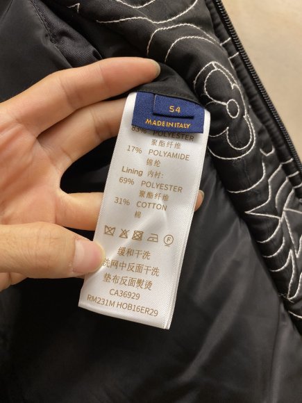 Louis Vuitton Snow - Мужская стеганная куртка DZ_1011LV8 Louis Vuitton Snow - Мужская стеганная куртка DZ_1011LV8