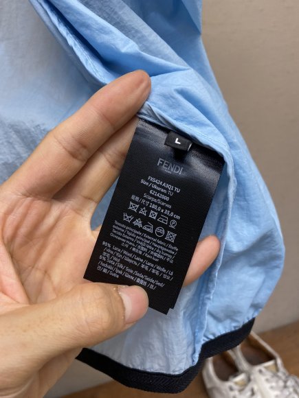 Fendi - Мужская куртка ветровка DZ_2106FE8 Fendi - Мужская куртка ветровка DZ_2106FE8