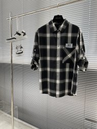 Balenciaga - Мужская рубашка TJ_2205BA1 Balenciaga - Мужская рубашка TJ_2205BA1