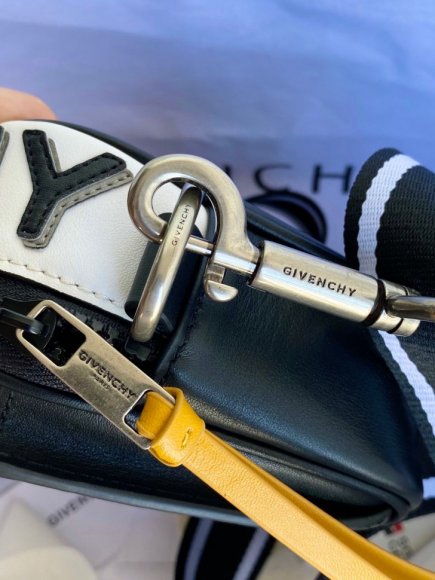 Givenchy Мужская сумка мессенджер GI_0802GI4 Givenchy Мужская сумка мессенджер GI_0802GI4