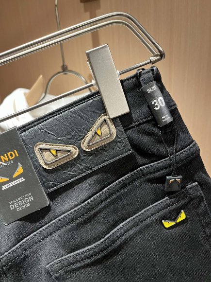 Fendi - Мужские штаны джинсы DF_0912FE6 Fendi - Мужские штаны джинсы DF_0912FE6