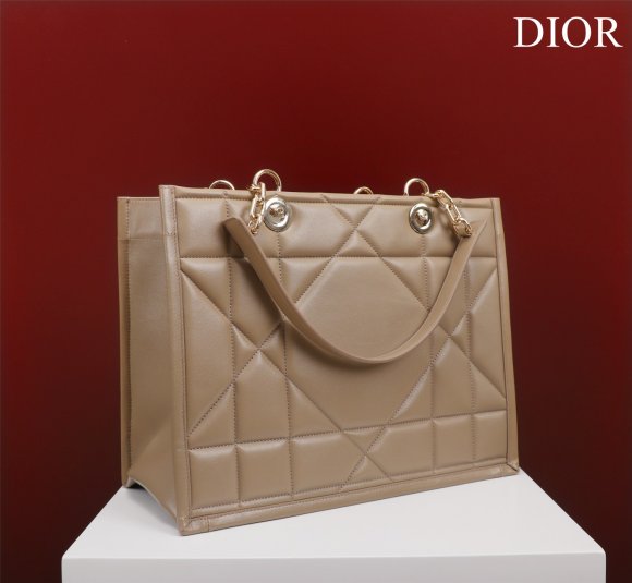 Dior Essential Сумка тоут DG_1312DI1