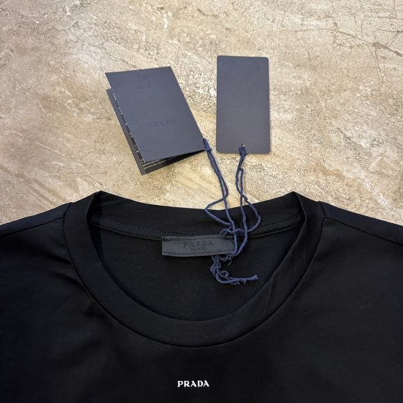 Prada - Мужская футболка майка MI_2005PR3