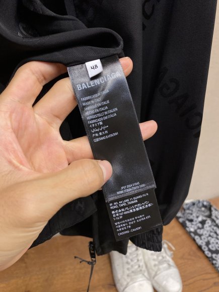 Balenciaga - Мужская кофта куртка DZ_2208BA9 Balenciaga - Мужская кофта куртка DZ_2208BA9