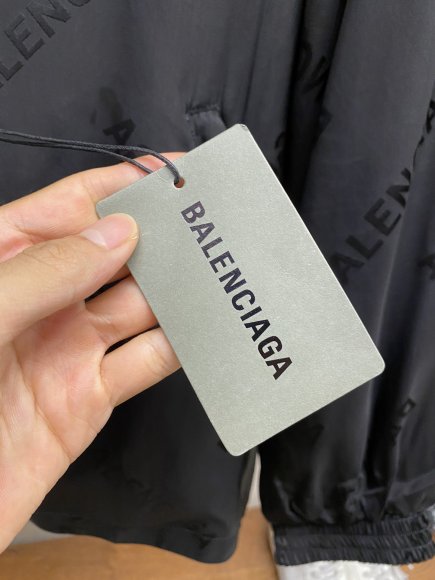 Balenciaga - Мужская кофта куртка DZ_2208BA9 Balenciaga - Мужская кофта куртка DZ_2208BA9