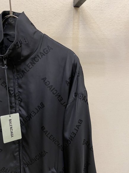 Balenciaga - Мужская кофта куртка DZ_2208BA9 Balenciaga - Мужская кофта куртка DZ_2208BA9