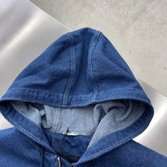 Dior - Мужская джинсовая куртка TJ_1609DI10 Dior - Мужская джинсовая куртка TJ_1609DI10