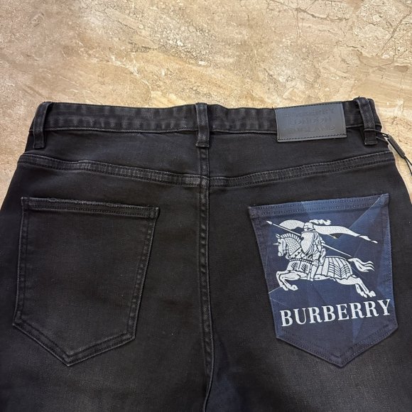 Burberry - Мужские штаны джинсы MI_1211BU7