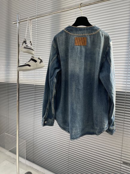 Dior - Мужская джинсовая рубашка TJ_0809DI4 Dior - Мужская джинсовая рубашка TJ_0809DI4
