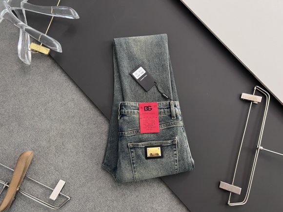 Dolce & Gabbana - Мужские штаны джинсы DF_0807DG3