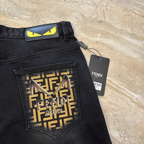 Fendi - Мужские штаны джинсы MI_1211BU8 Fendi - Мужские штаны джинсы MI_1211BU8