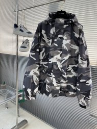 Balenciaga - Мужская лыжная куртка (костюм штаны) TJ_1012BA1 Balenciaga - Мужская лыжная куртка (костюм штаны) TJ_1012BA1