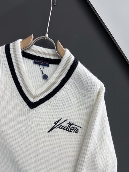 Louis Vuitton - Мужская кофта пуловер CF_2809LV2 Louis Vuitton - Мужская кофта пуловер CF_2809LV2