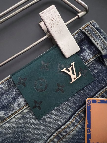 Louis Vuitton - Мужские штаны джинсы DF_0807LV4 Louis Vuitton - Мужские штаны джинсы DF_0807LV4