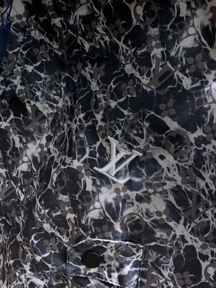 Louis Vuitton - Мужская куртка ветровка TI_1709LV1 Louis Vuitton - Мужская куртка ветровка TI_1709LV1