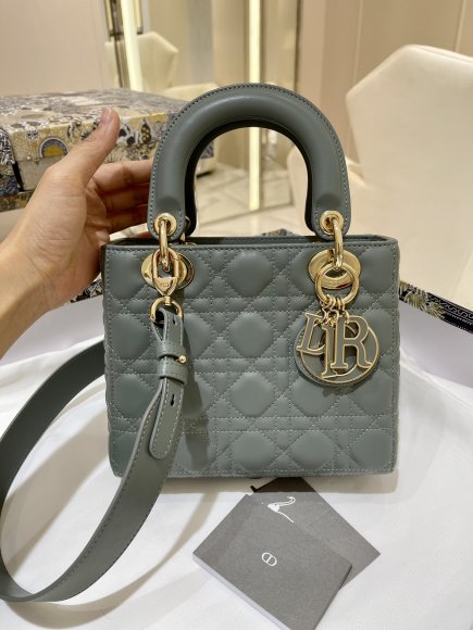 Dior lady four-grid Dai Fei Женская сумка LL_0802DI1 Dior lady four-grid Dai Fei Женская сумка LL_0802DI1