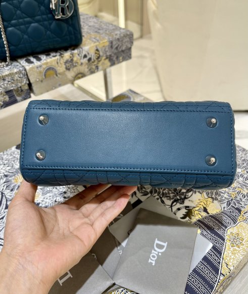 Dior lady four-grid Dai Fei Женская сумка LL_0802DI1 Dior lady four-grid Dai Fei Женская сумка LL_0802DI1