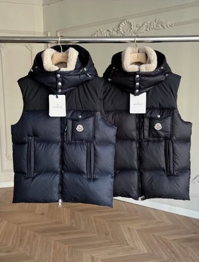 Moncler Oust - Мужской жилет пуховик AH_2610MO3