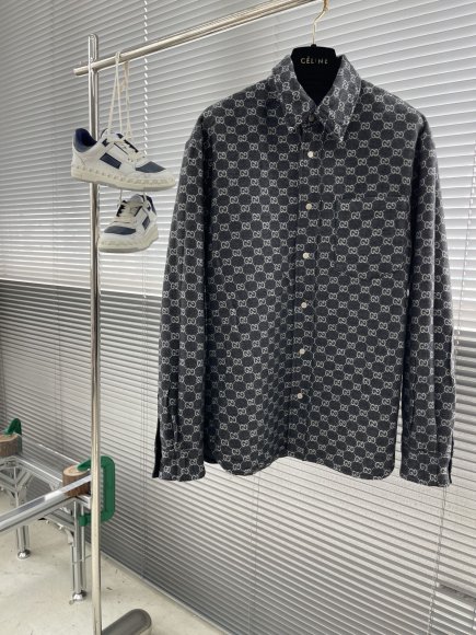 Gucci - Мужская двусторонняя шерстяная джинсовая рубашка куртка TJ_3010GU1 Gucci - Мужская двусторонняя шерстяная джинсовая рубашка куртка TJ_3010GU1