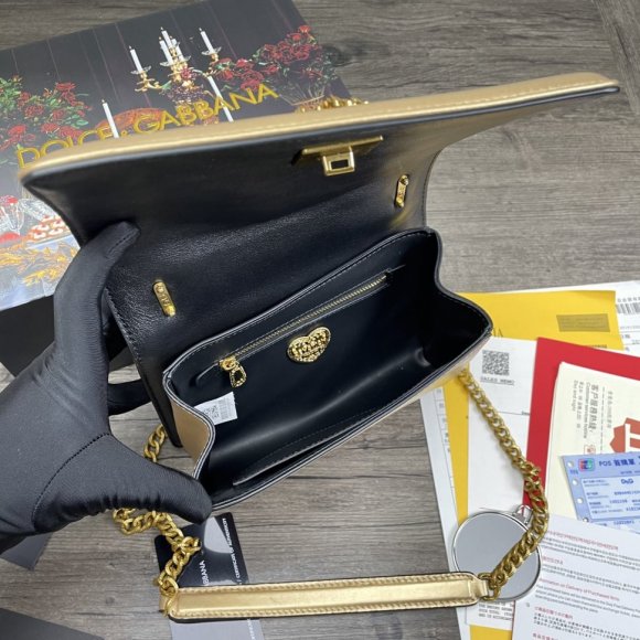 Dolce & Gabbana Женская сумка DG_2901DG1