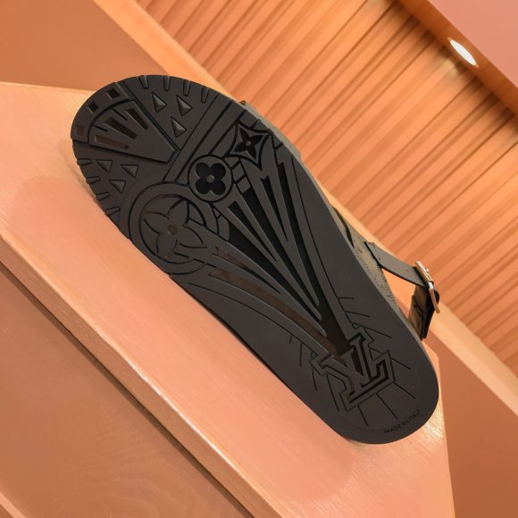 Louis Vuitton - Мужские сандалии GTL_1004LV5 Louis Vuitton - Мужские сандалии GTL_1004LV5