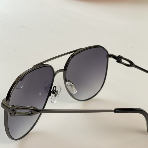 Cartier - Солнцезащитные очки K2_2402CA10 Cartier - Солнцезащитные очки K2_2402CA10