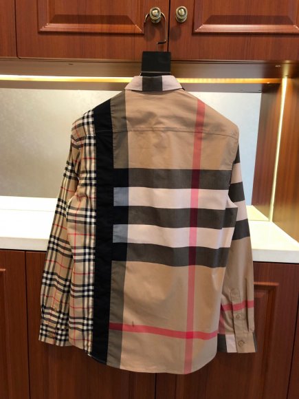 Burberry - Мужская рубашка MI_1605BU6 Burberry - Мужская рубашка MI_1605BU6