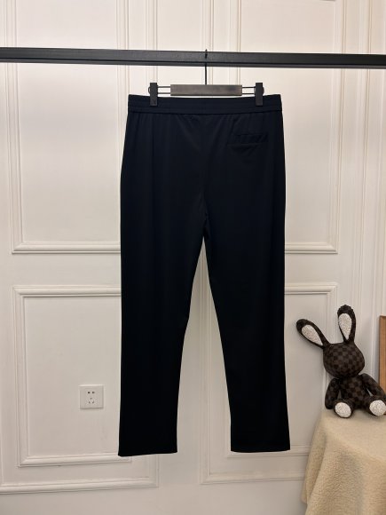 Ermenegildo Zegna - Мужской костюм футболка штаны KN_2406EZ8 Ermenegildo Zegna - Мужской костюм футболка штаны KN_2406EZ8