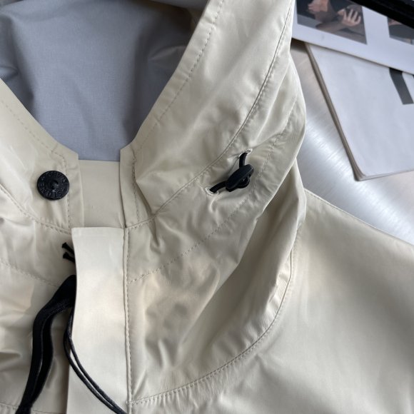 Stone Island - Мужская куртка ветровка AH_2809SI2 Stone Island - Мужская куртка ветровка AH_2809SI2