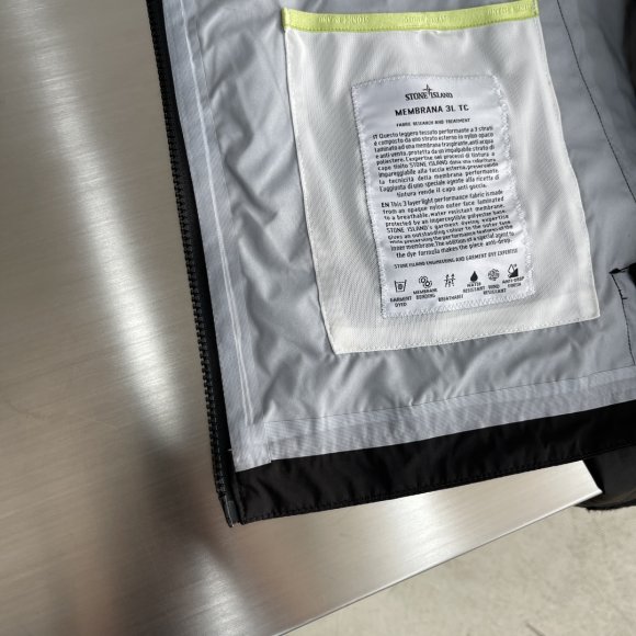 Stone Island - Мужская куртка ветровка AH_2809SI2 Stone Island - Мужская куртка ветровка AH_2809SI2