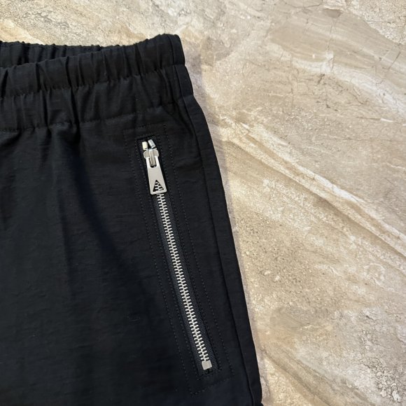 Bottega Veneta - Мужские шорты MI_2005BV9