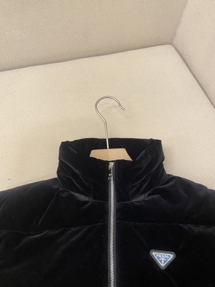 Prada - Мужская куртка пуховик DZ_1410PR6 Prada - Мужская куртка пуховик DZ_1410PR6