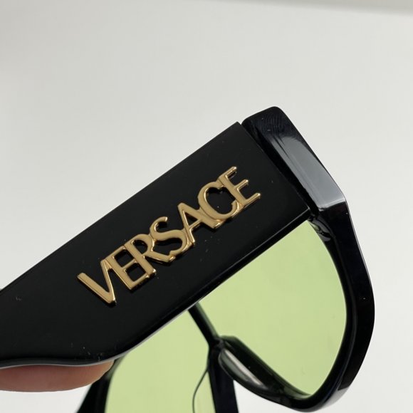 Versace - Солнцезащитные очки K2_2402VE11